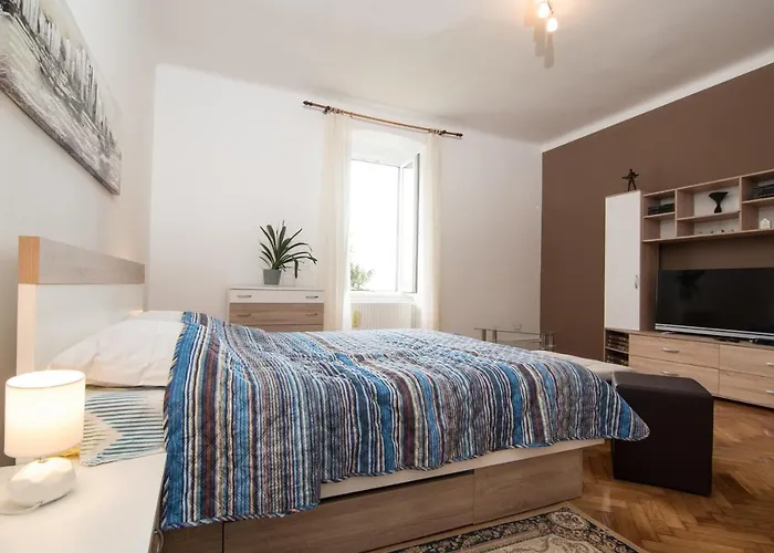With Wifi - 15844 Rijeka